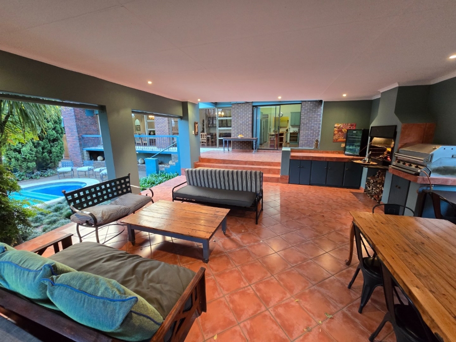 5 Bedroom Property for Sale in Dan Pienaar Free State